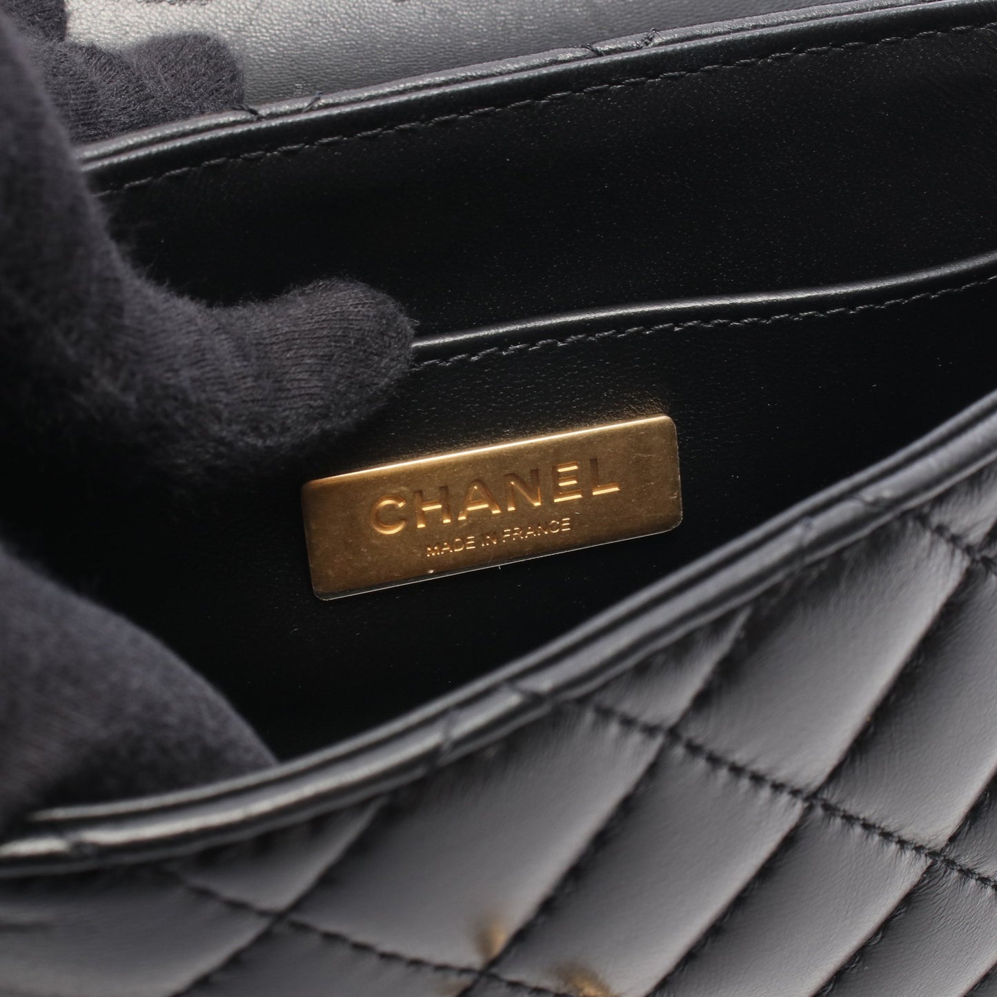 マトラッセ トップハンドル スモールフラップバッグ 2WAY チェーンショルダーバッグ レザー ブラック ゴールド金具 シャネル