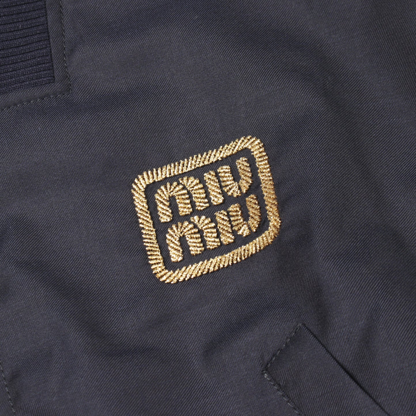 ロゴ刺繍 クロップド ブルゾン ボンバージャケット ウール ネイビー ミュウミュウ