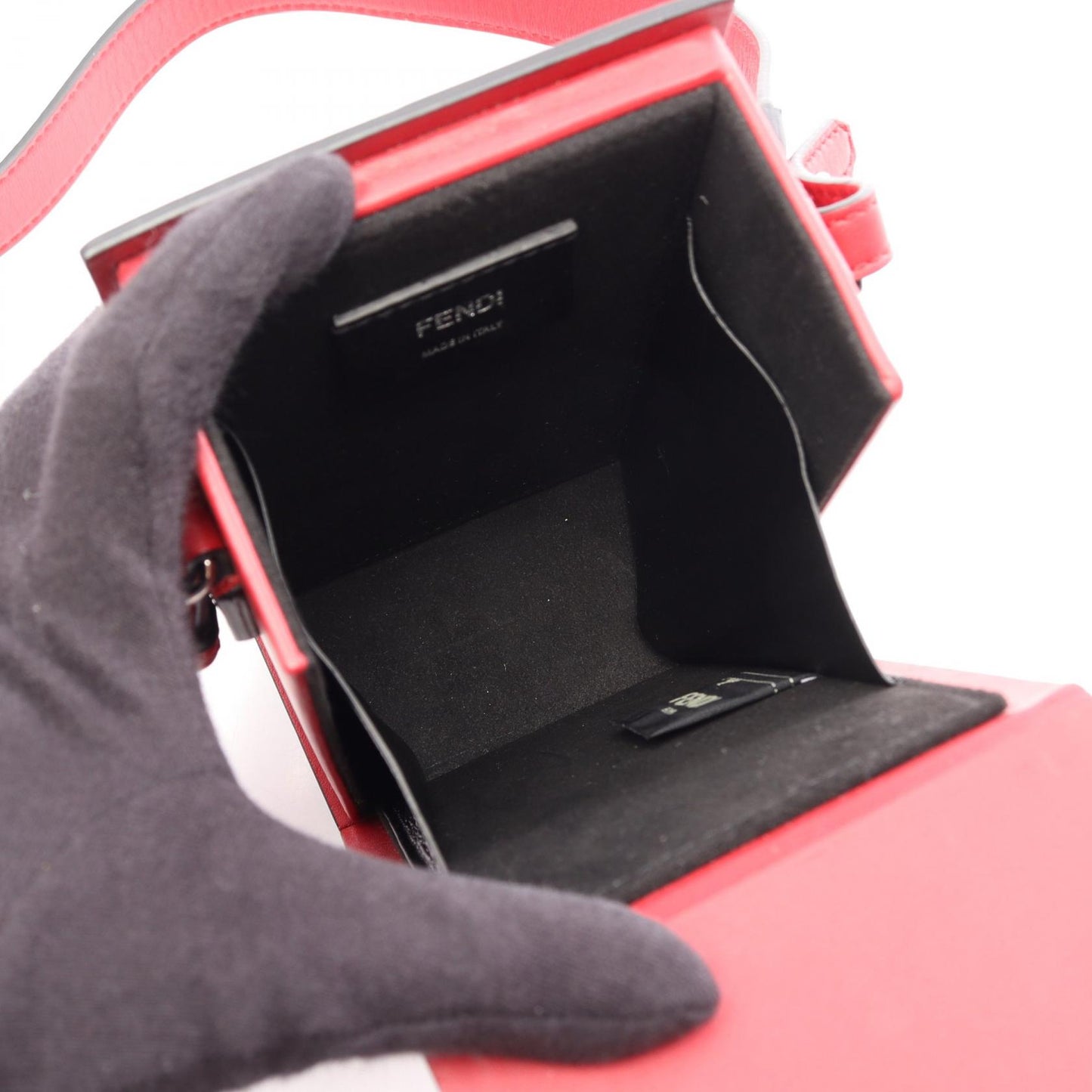 ボックス ショルダーバッグ レザー レッド フェンディ