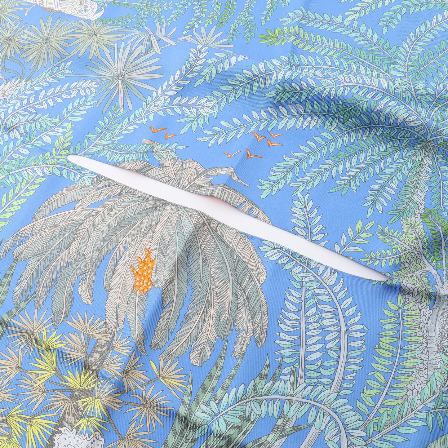 カレ ドサール Le Jardin des Peintres リバーシブル スカーフ シルク ブルーグレー パープル マルチカラー エルメス 財布・小物 HERMES