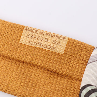 petit h Colliers et Chiens フカーフタイ スカーフ シルク イエローブラウン マルチカラー エルメス 財布・小物 HERMES