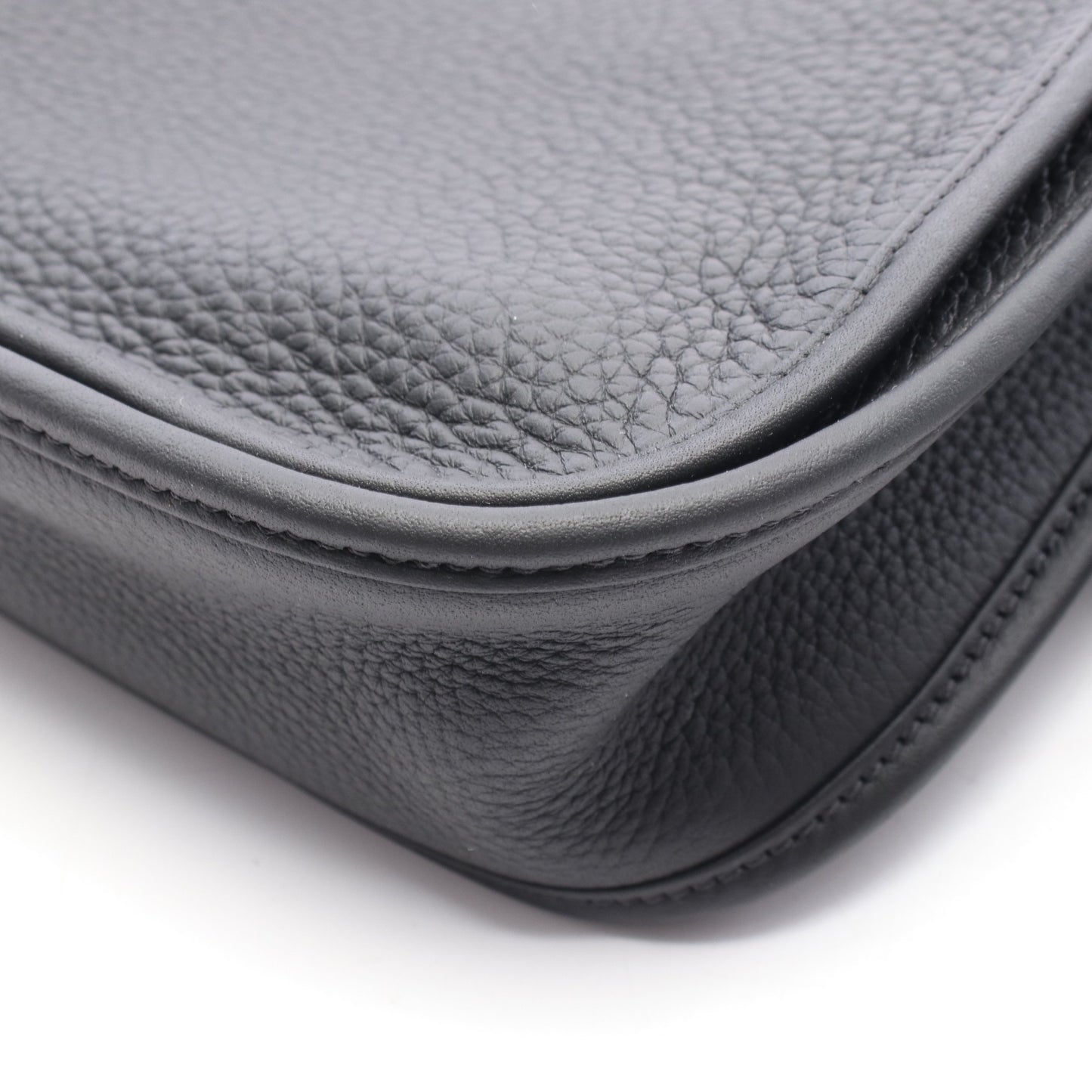 エヴリン 3 トロワ PM ショルダーバッグ トリヨンクレマンス ブラック シルバー金具 K刻印 エルメス