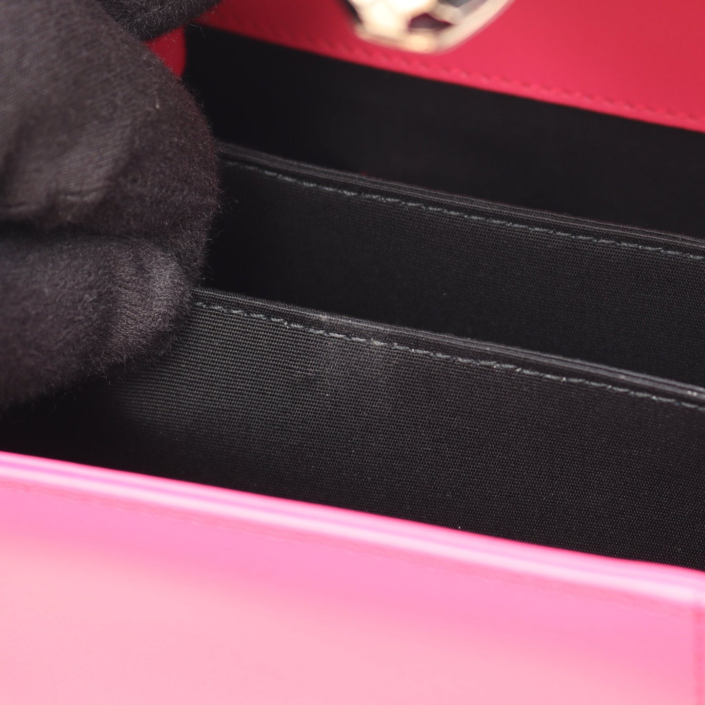 セルペンティ フォーエバー トップハンドル 2WAY ハンドバッグ レザー ピンク ブルガリ