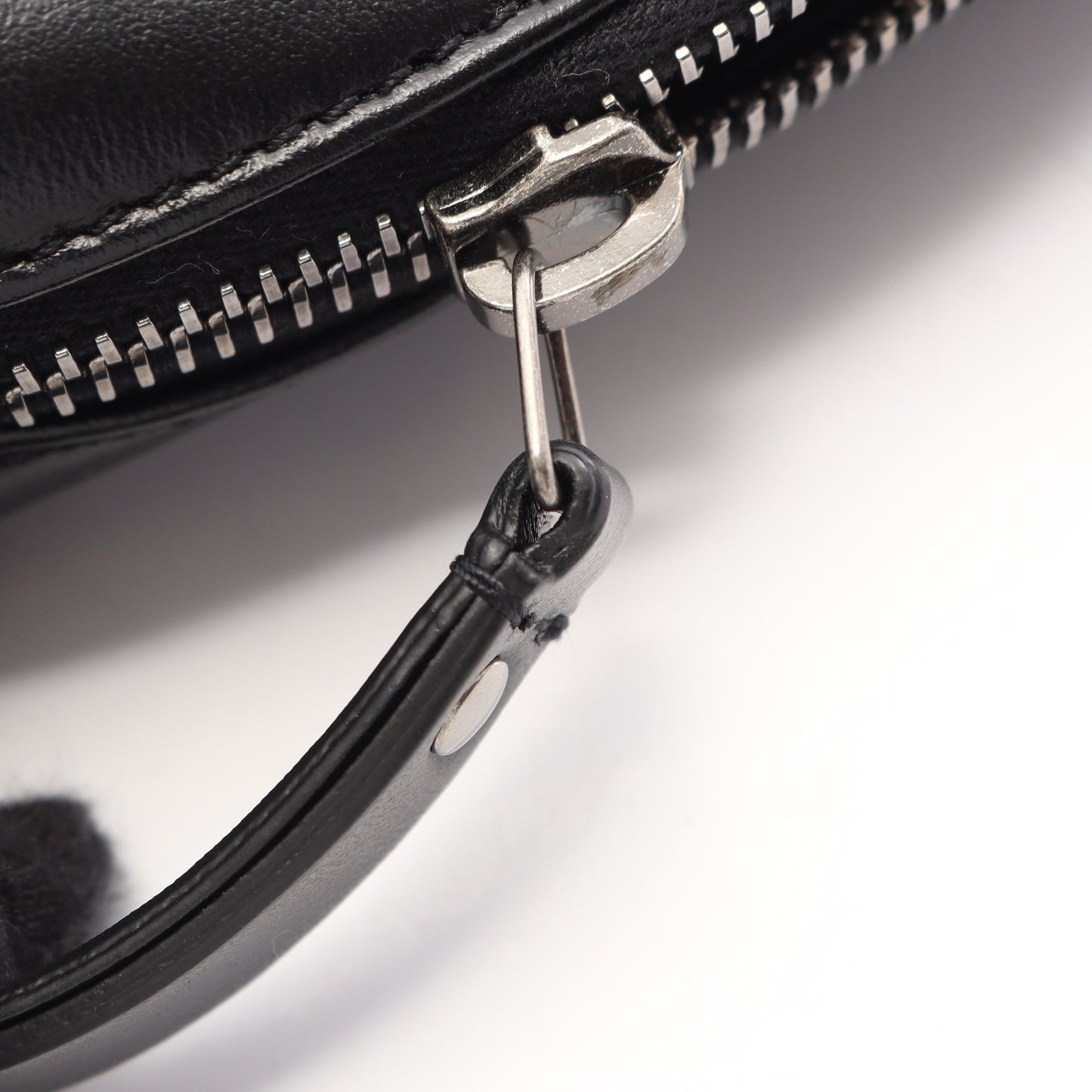 LOU CAMERA BAG ルー カメラバッグ ショルダーバッグ レザー ブラック サンローランパリ