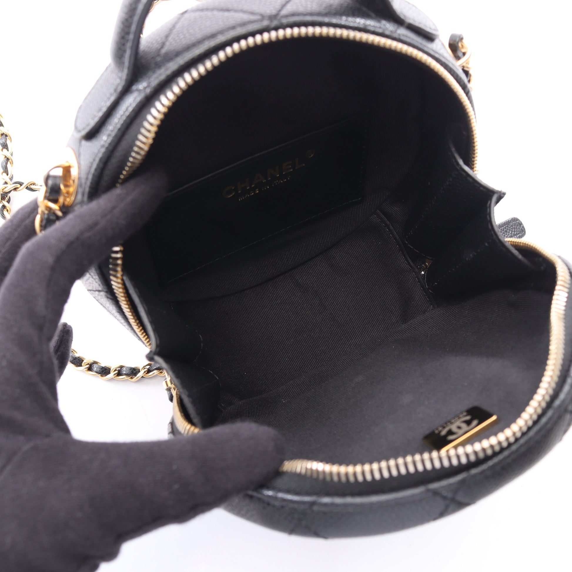 マトラッセラウンド 2WAY チェーンショルダーバッグ キャビアスキン ブラック ゴールド金具 シャネル バッグ CHANEL