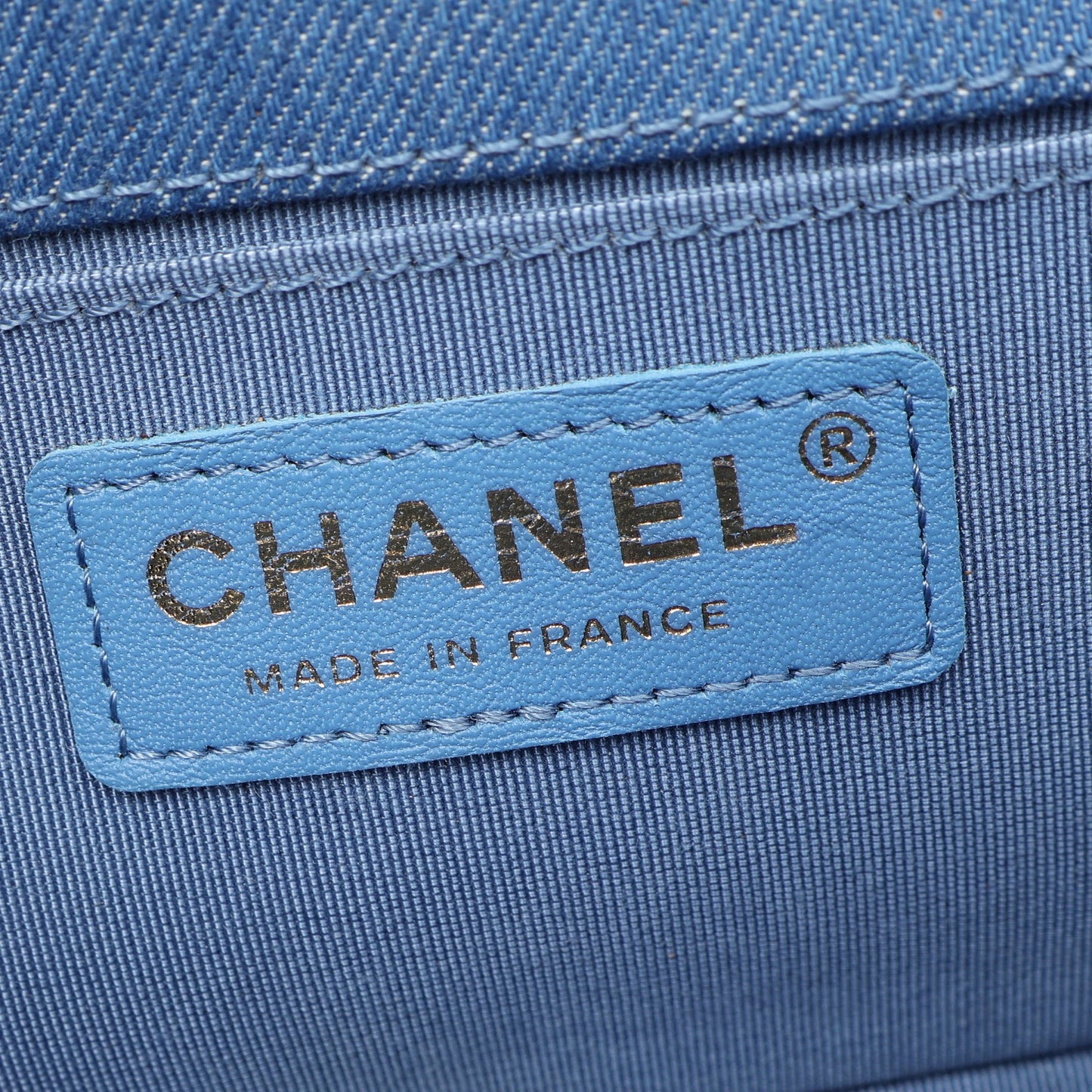 ボーイシャネル スモール チェーンショルダーバッグ デニム ブルー ゴールド金具 シャネル