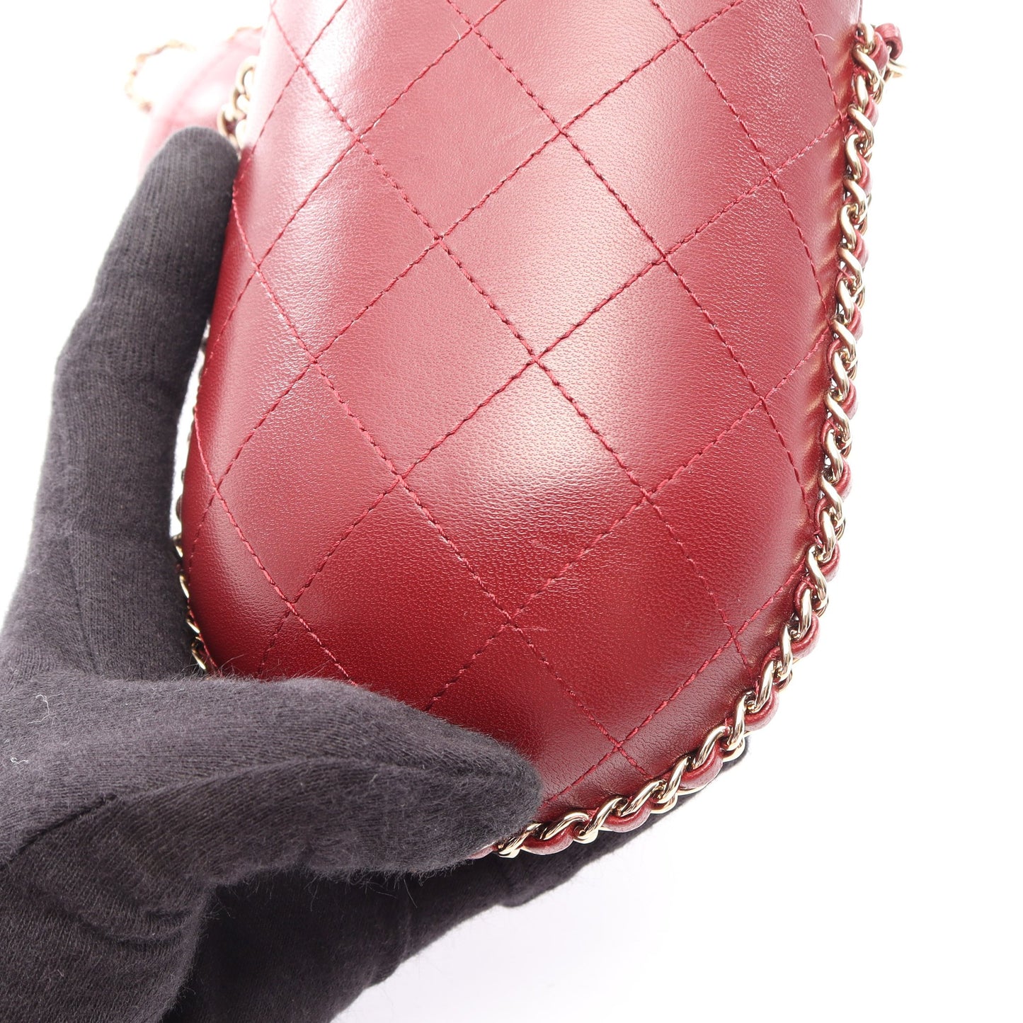 マトラッセ メガネケース チェーンショルダーバッグ レザー ボルドー ゴールド金具 シャネル
