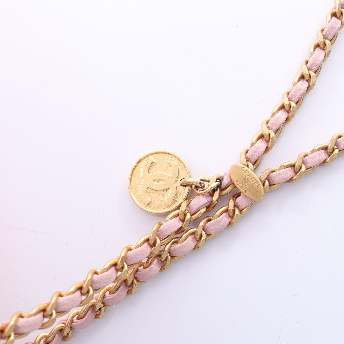 マトラッセ チェーンショルダーバッグ キャビアスキン ライトピンク ゴールド金具 シャネル バッグ CHANEL