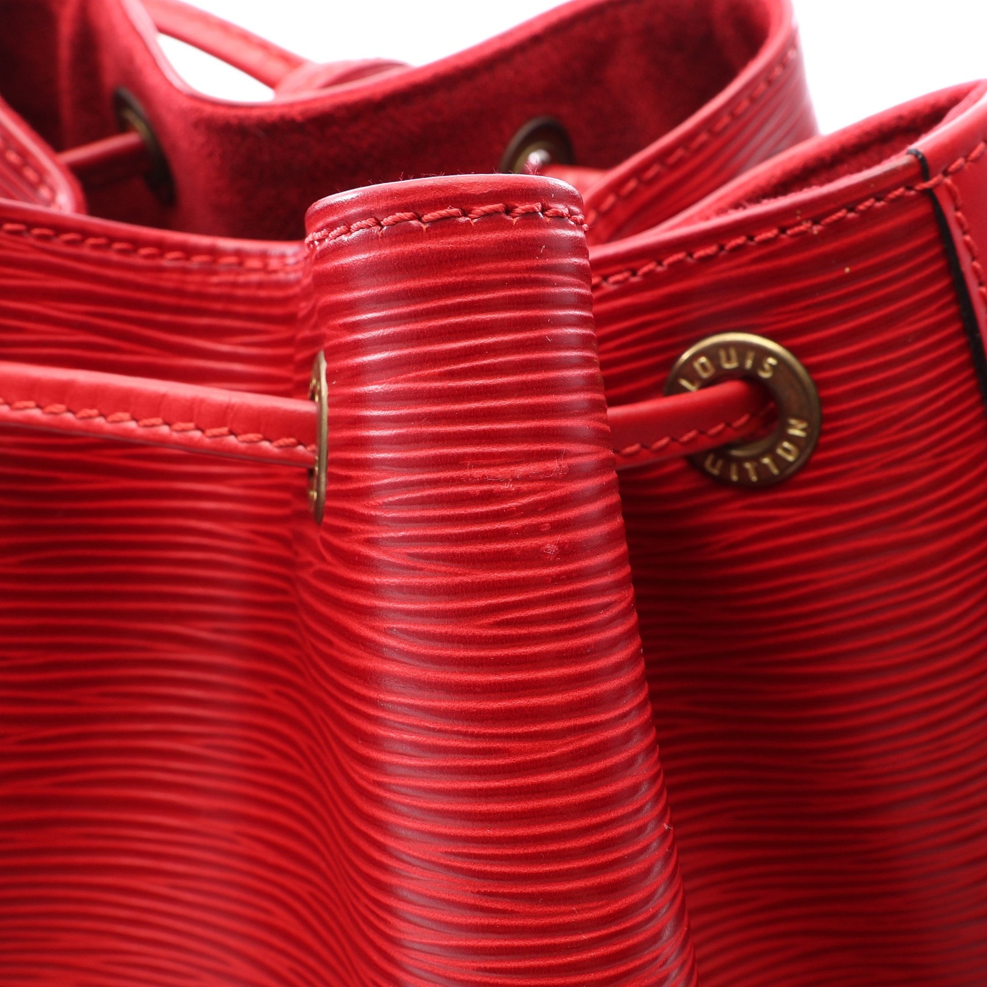 ノエ エピ カスティリアンレッド ショルダーバッグ レザー レッド ルイヴィトン バッグ LOUIS VUITTON