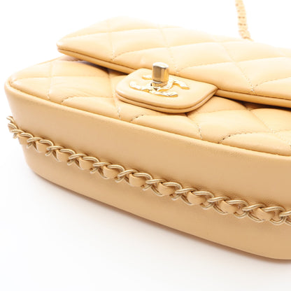 マトラッセ スモール チェーンショルダーバッグ ラムスキン ベージュ ゴールド金具 シャネル