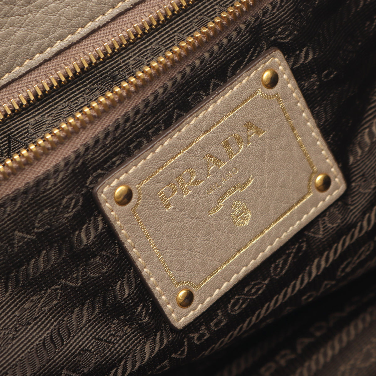 VIT.DAINO ハンドバッグ レザー グレー プラダ バッグ PRADA