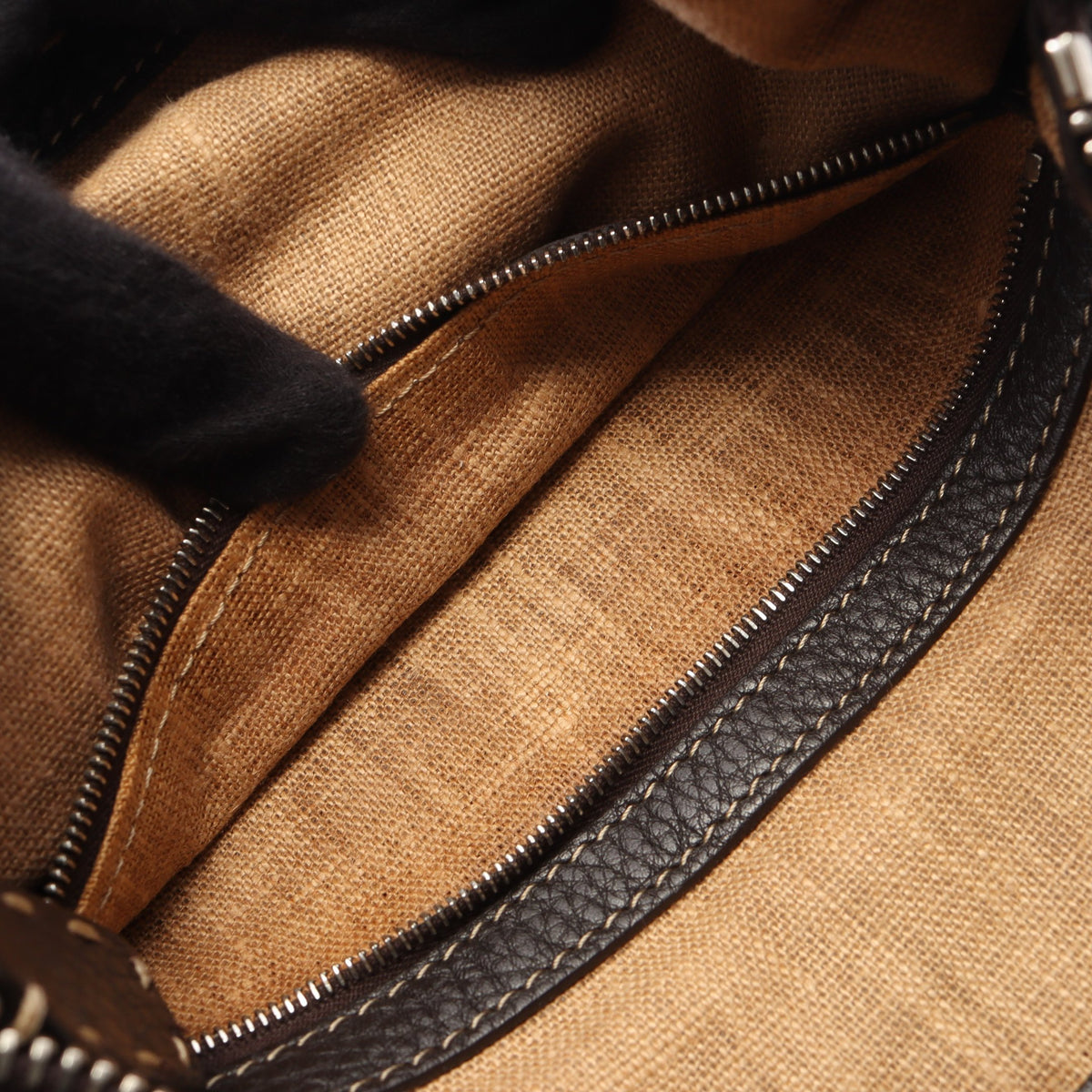 セレリア ショルダーバッグ レザー ダークブラウン フェンディ バッグ FENDI