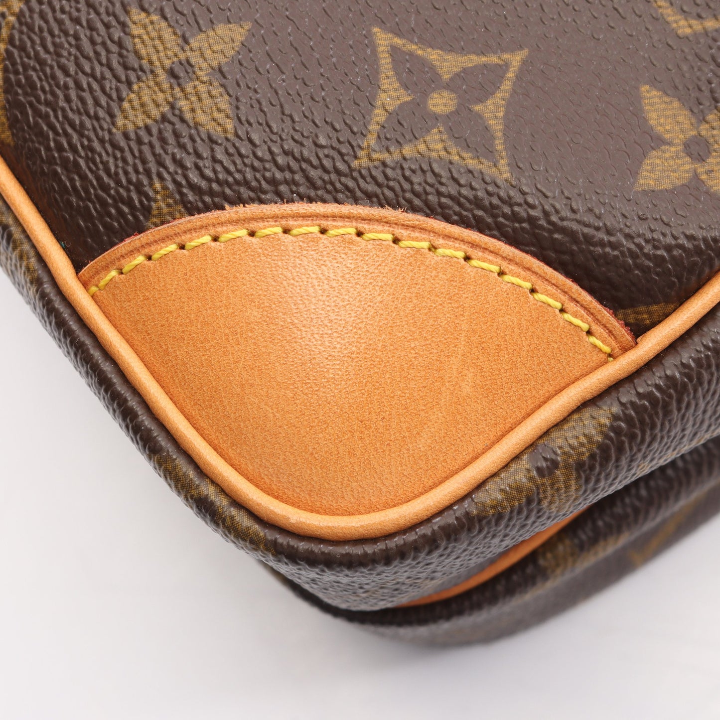 アマゾン モノグラム ショルダーバッグ PVC レザー ブラウン ルイヴィトン バッグ LOUIS VUITTON