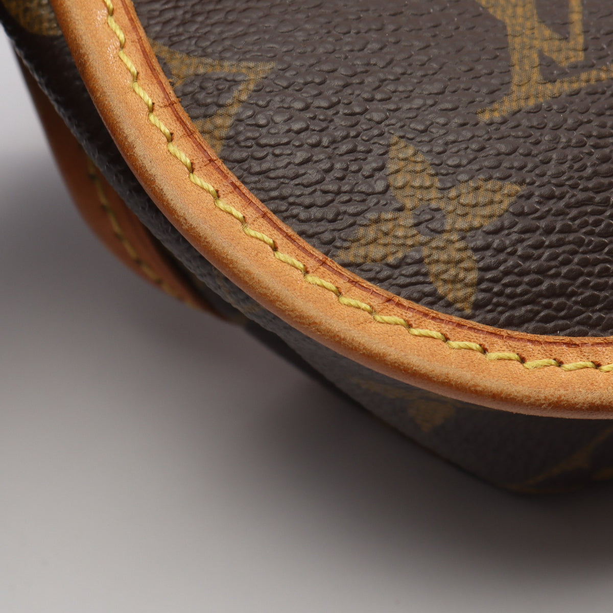 メッセンジャーPM ボスフォール モノグラム ショルダーバッグ PVC レザー ブラウン ルイヴィトン バッグ LOUIS VUITTON