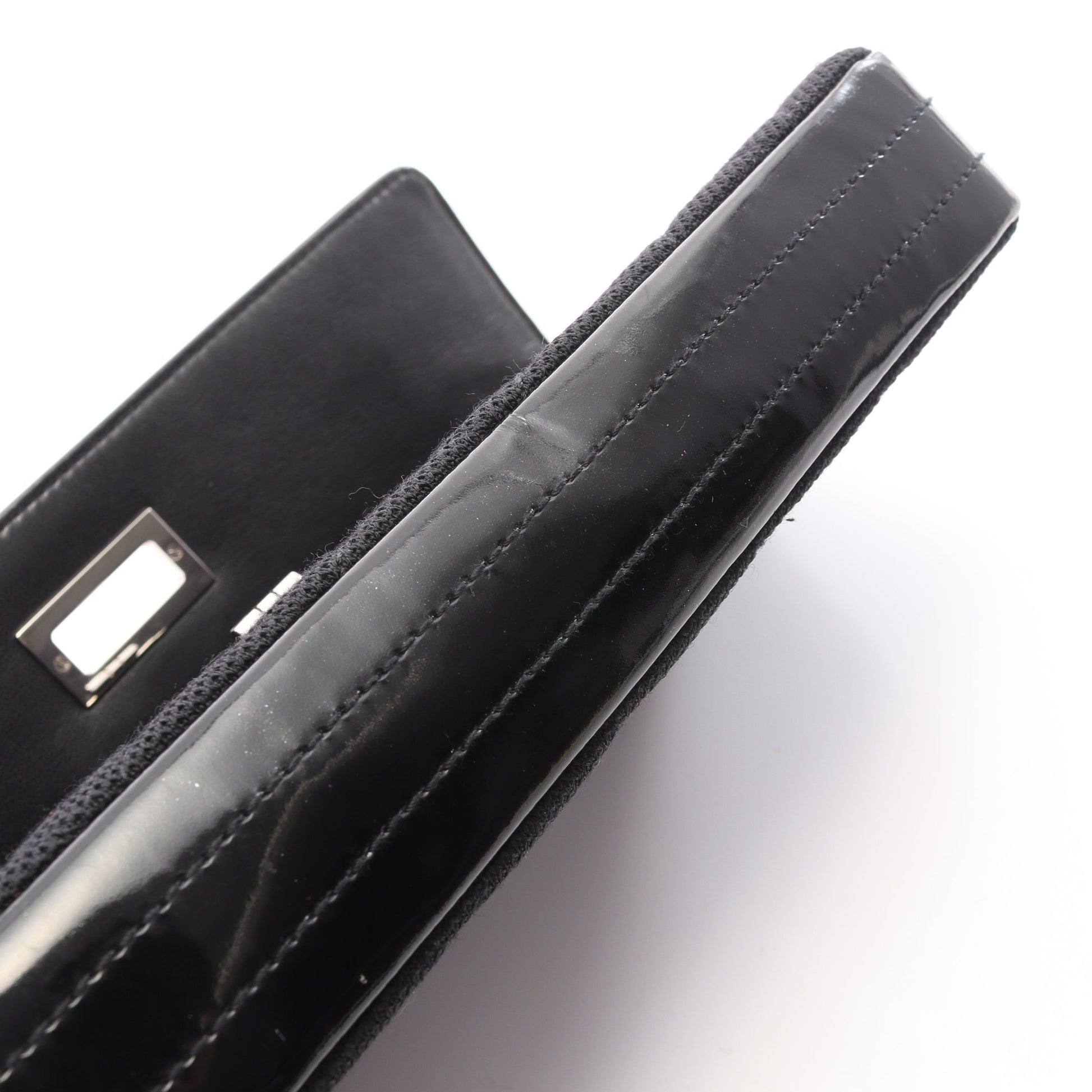 2.55 マトラッセ イーストウエスト チェーンショルダーバッグ キャンバス エナメルレザー ブラック シルバー金具 シャネル バッグ CHANEL