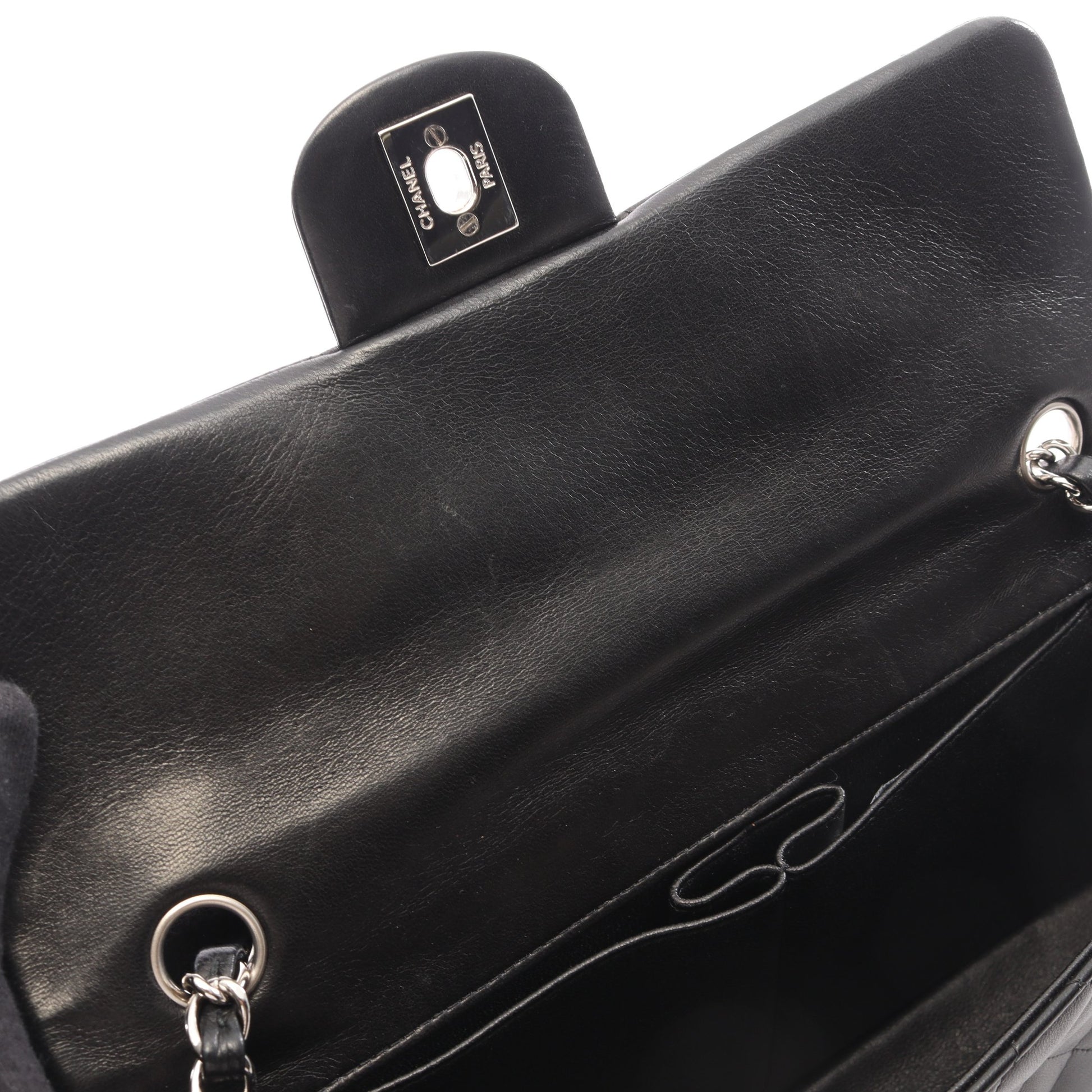 マトラッセ イーストウエスト チェーンショルダーバッグ ラムスキン ブラック シルバー金具 シャネル バッグ CHANEL