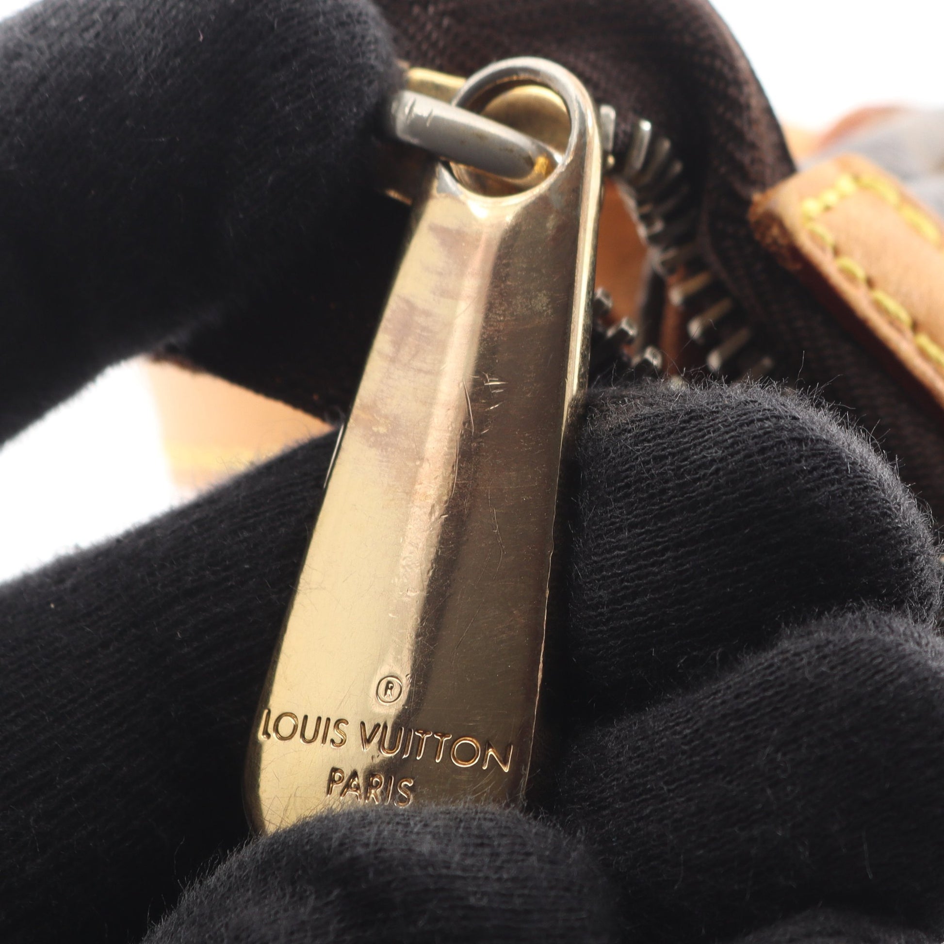 トゥラムGM モノグラム ショルダーバッグ PVC レザー ブラウン ルイヴィトン バッグ LOUIS VUITTON