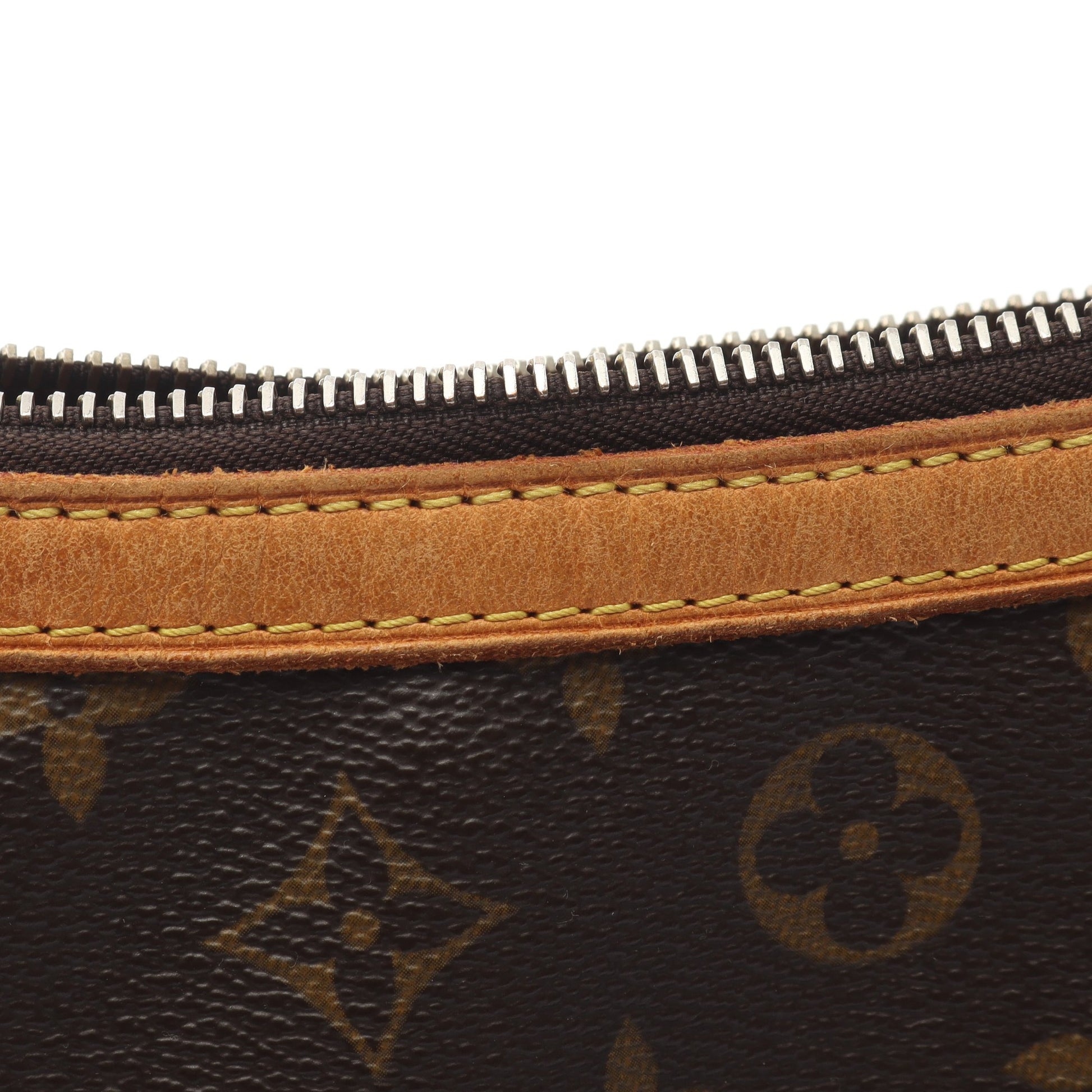 トゥラムGM モノグラム ショルダーバッグ PVC レザー ブラウン ルイヴィトン バッグ LOUIS VUITTON