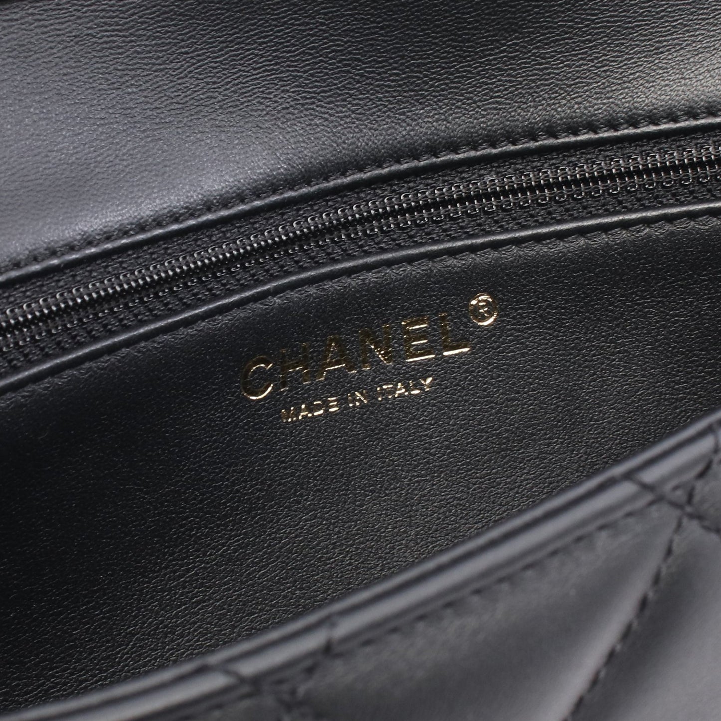 マトラッセ クラッチ チェーンショルダーバッグ ラムスキン ブラック ゴールド金具 シャネル バッグ CHANEL
