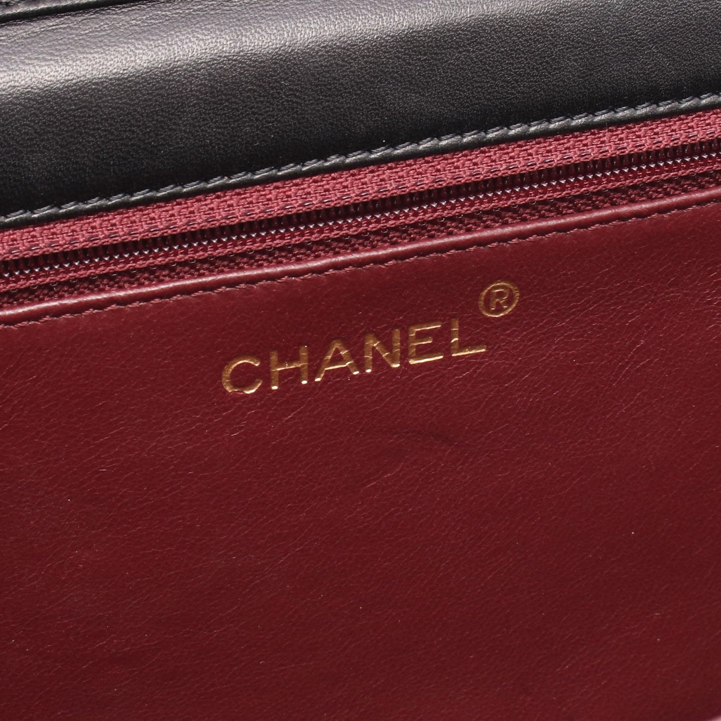 マトラッセ シングルフラップ チェーンショルダーバッグ ラムスキン ブラック ゴールド金具 シャネル バッグ CHANEL