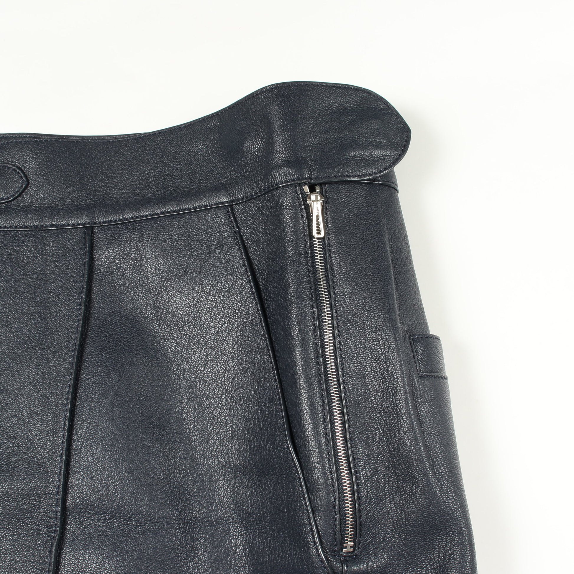 シェーヌダンクル ショート パンツ レザー ネイビー エルメス ボトムス HERMES