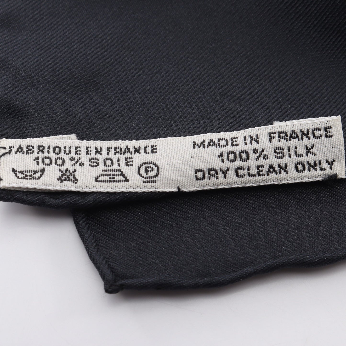 カレ90 LES TUILERIES スカーフ シルク ブラック イエロー エルメス