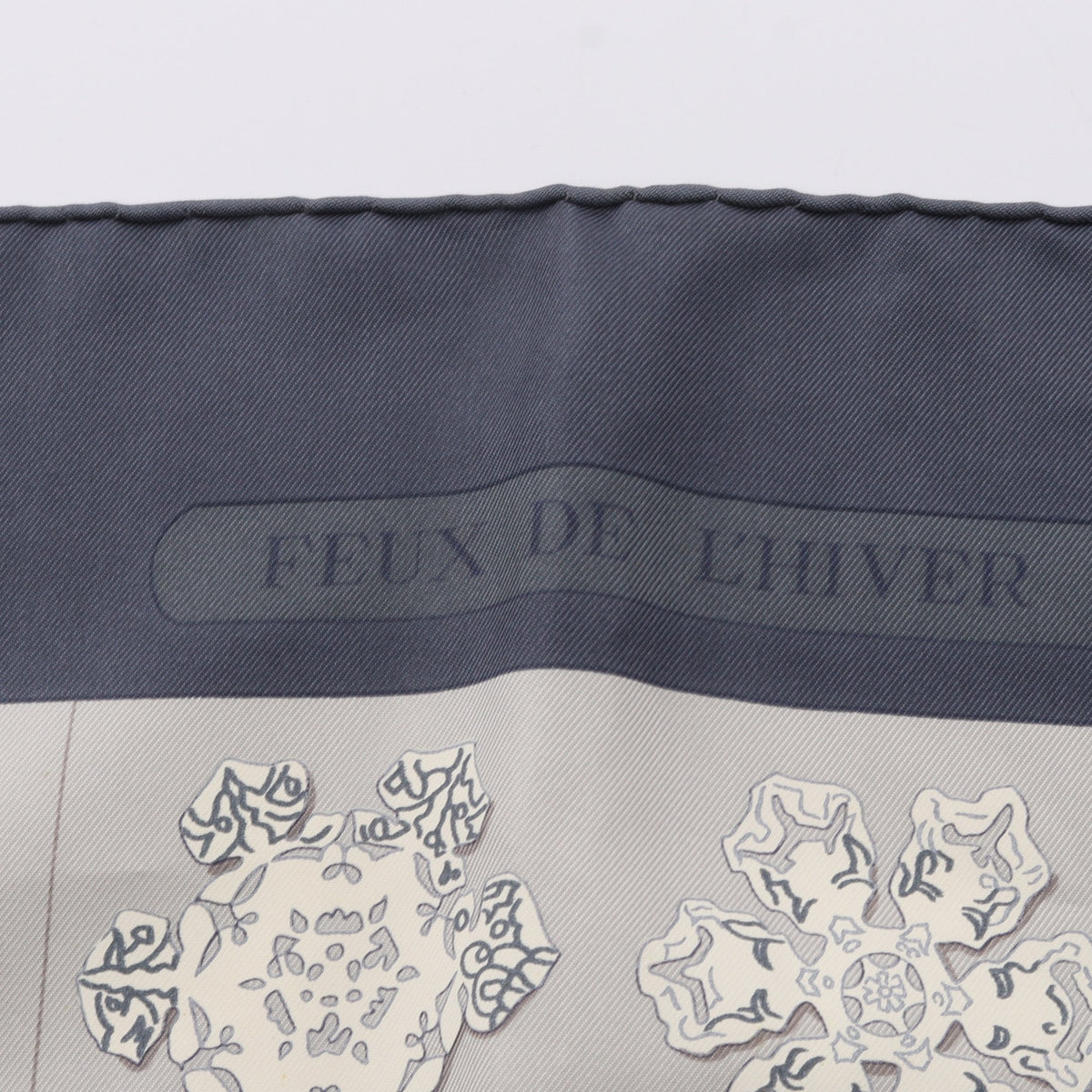 カレ90 FEUX DE L'HIVER スカーフ シルク ブルーグレー マルチカラー エルメス 財布・小物 HERMES
