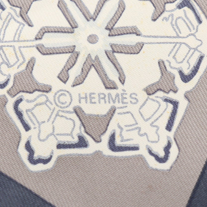 カレ90 FEUX DE L'HIVER スカーフ シルク ブルーグレー マルチカラー エルメス 財布・小物 HERMES