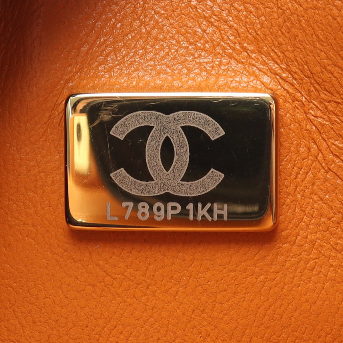 マトラッセ Wフラップ Wチェーンショルダーバッグ キャビアスキン ライトブラウン シルバー金具 シャネル バッグ CHANEL