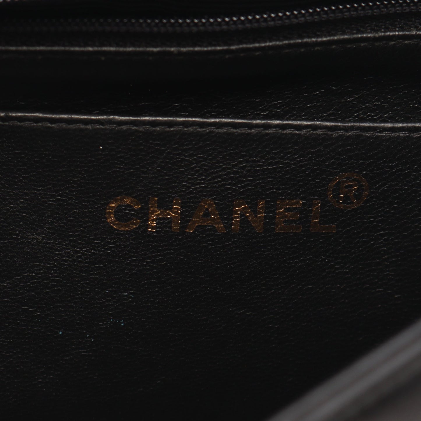 マトラッセ ダイアナフラップ チェーンショルダーバッグ ラムスキン ブラック ゴールド金具 シャネル バッグ CHANEL