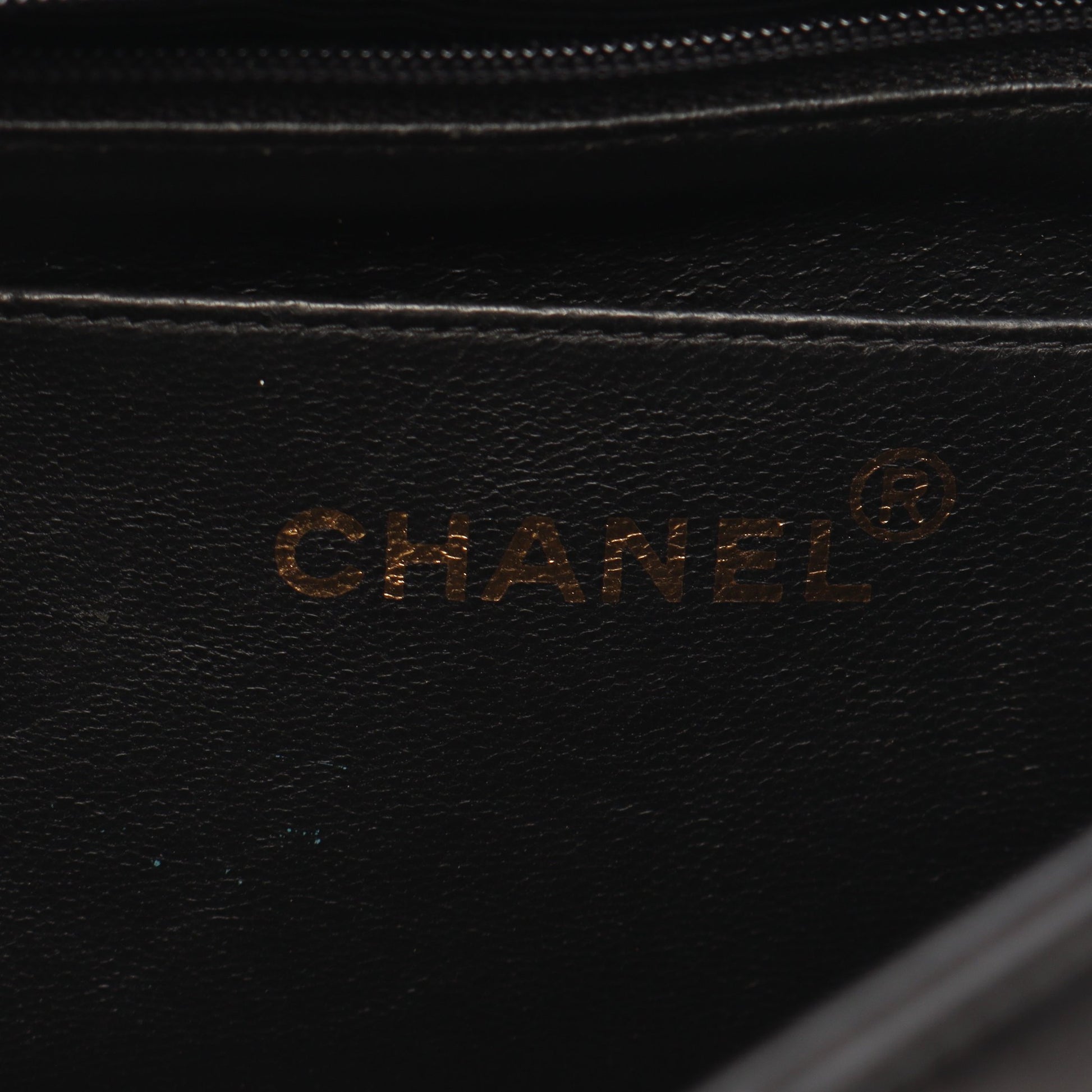 マトラッセ ダイアナフラップ チェーンショルダーバッグ ラムスキン ブラック ゴールド金具 シャネル バッグ CHANEL