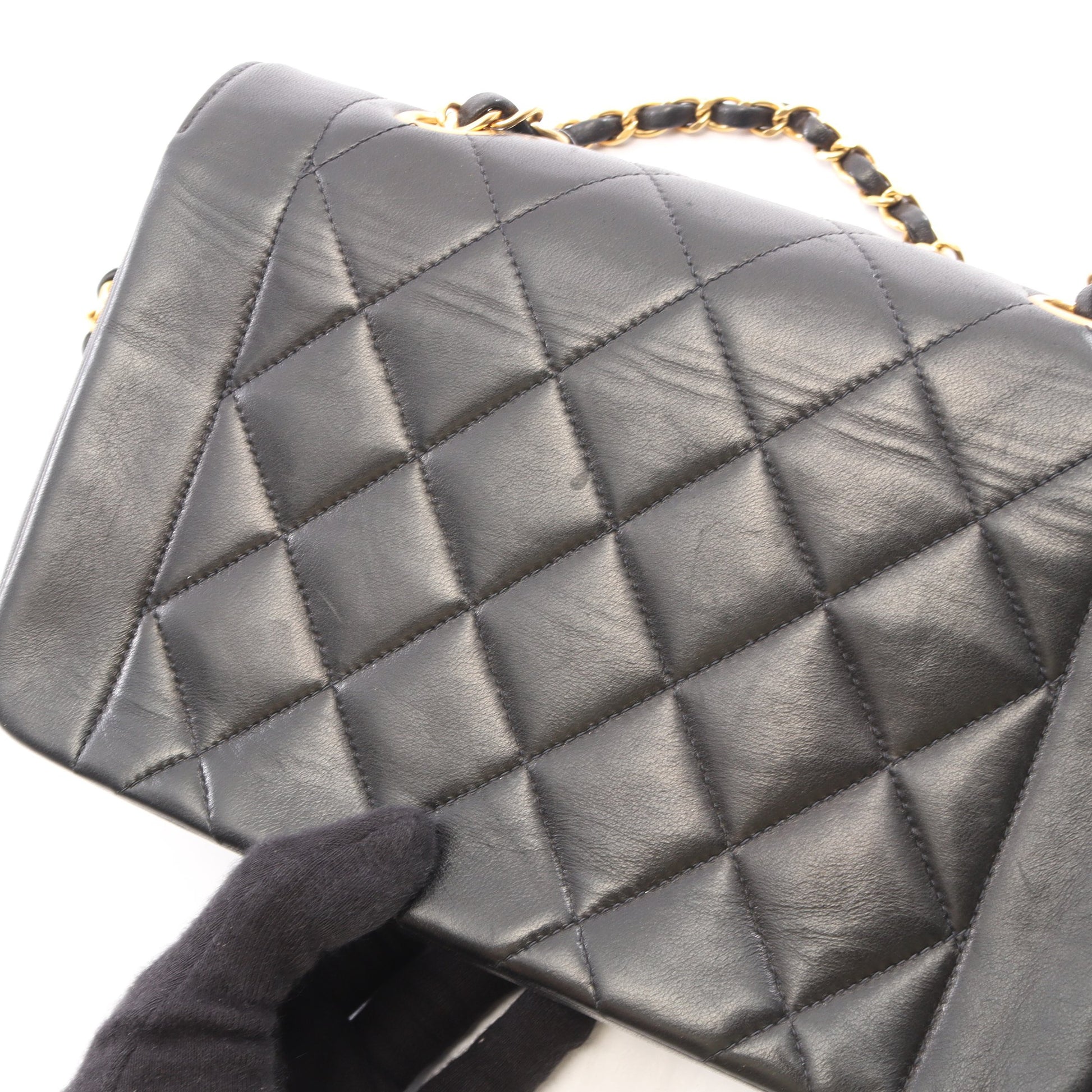 マトラッセ ダイアナフラップ チェーンショルダーバッグ ラムスキン ブラック ゴールド金具 シャネル バッグ CHANEL