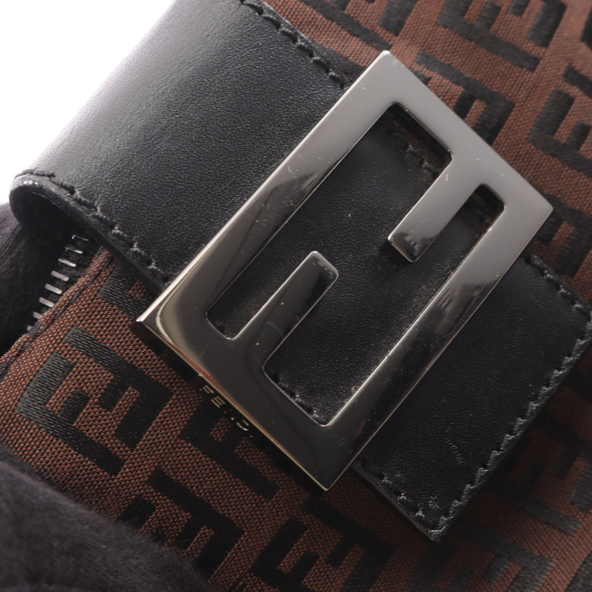 ズッキーノ ワンショルダーバッグ キャンバス レザー ブラウン ブラック フェンディ バッグ FENDI