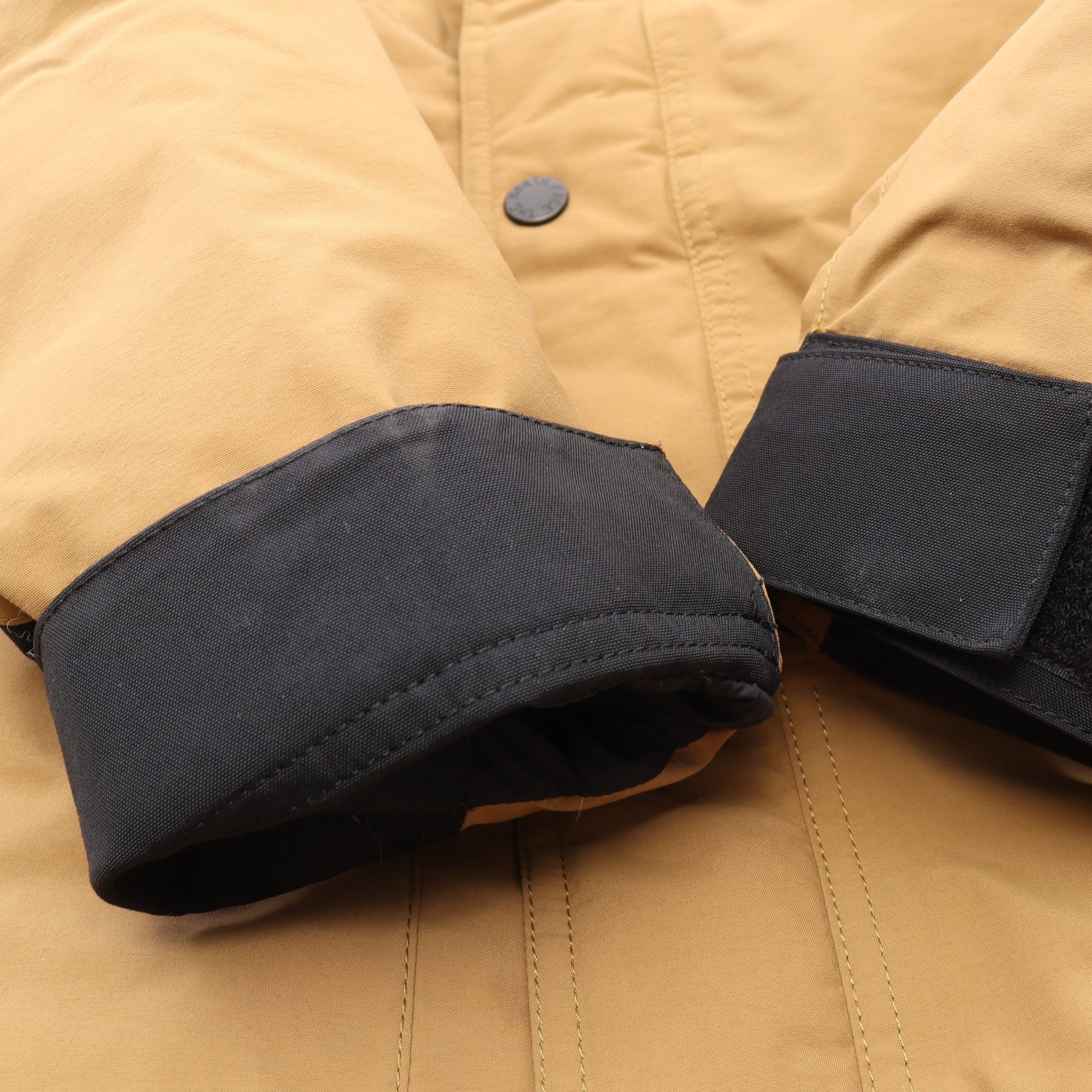 Mountain Down Jacket フード付き ダウンジャケット ナイロン イエローブラウン ブラック ザノースフェイス アウター THE NORTH FACE