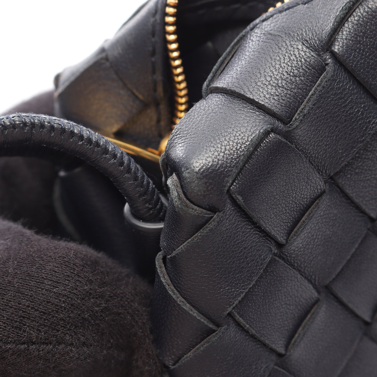 ループ イントレチャート ショルダーバッグ レザー ネイビー ボッテガヴェネタ バッグ BOTTEGA VENETA