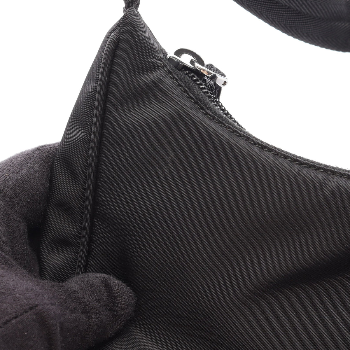 Re-Edition 2000 ミニバッグ ハンドバッグ ナイロン ブラック プラダ バッグ PRADA