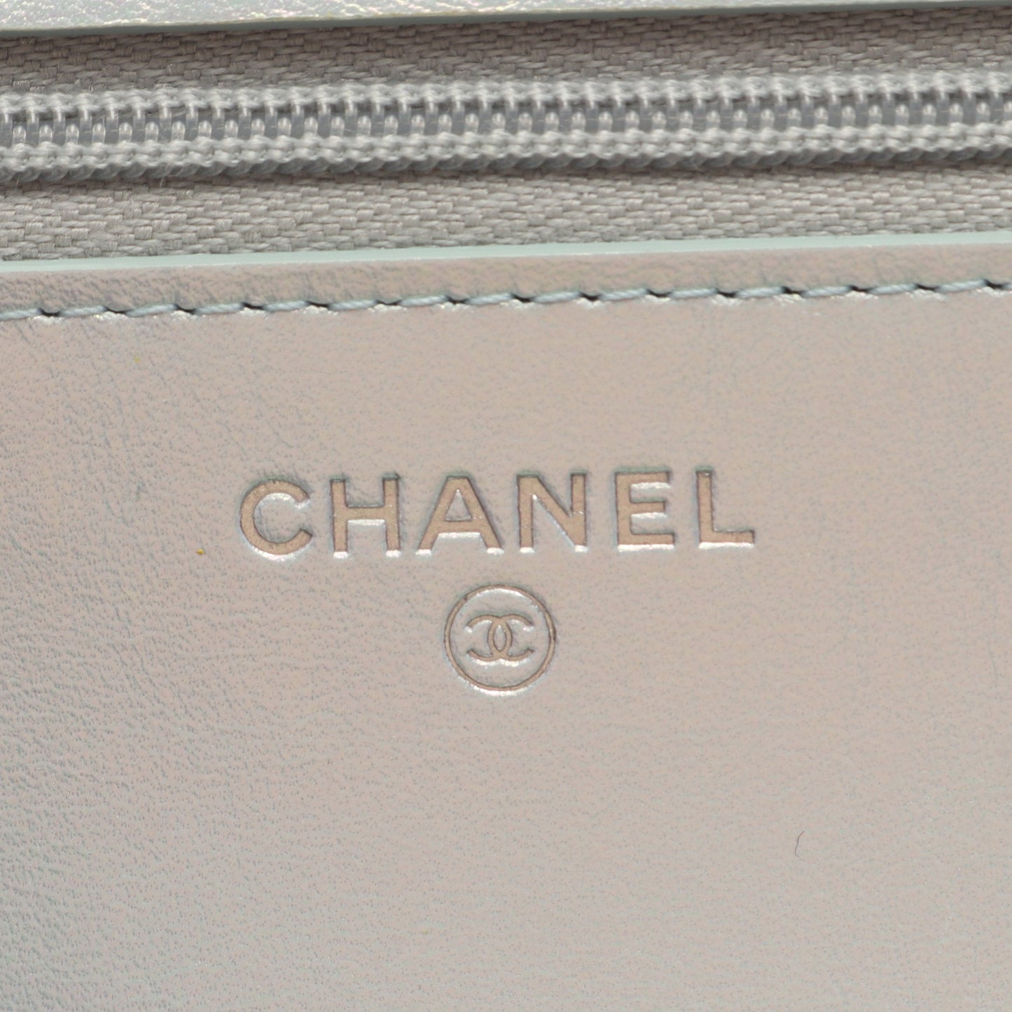 マトラッセ チェーンウォレット ラムスキン ライトブルー シルバー金具 シャネル バッグ CHANEL