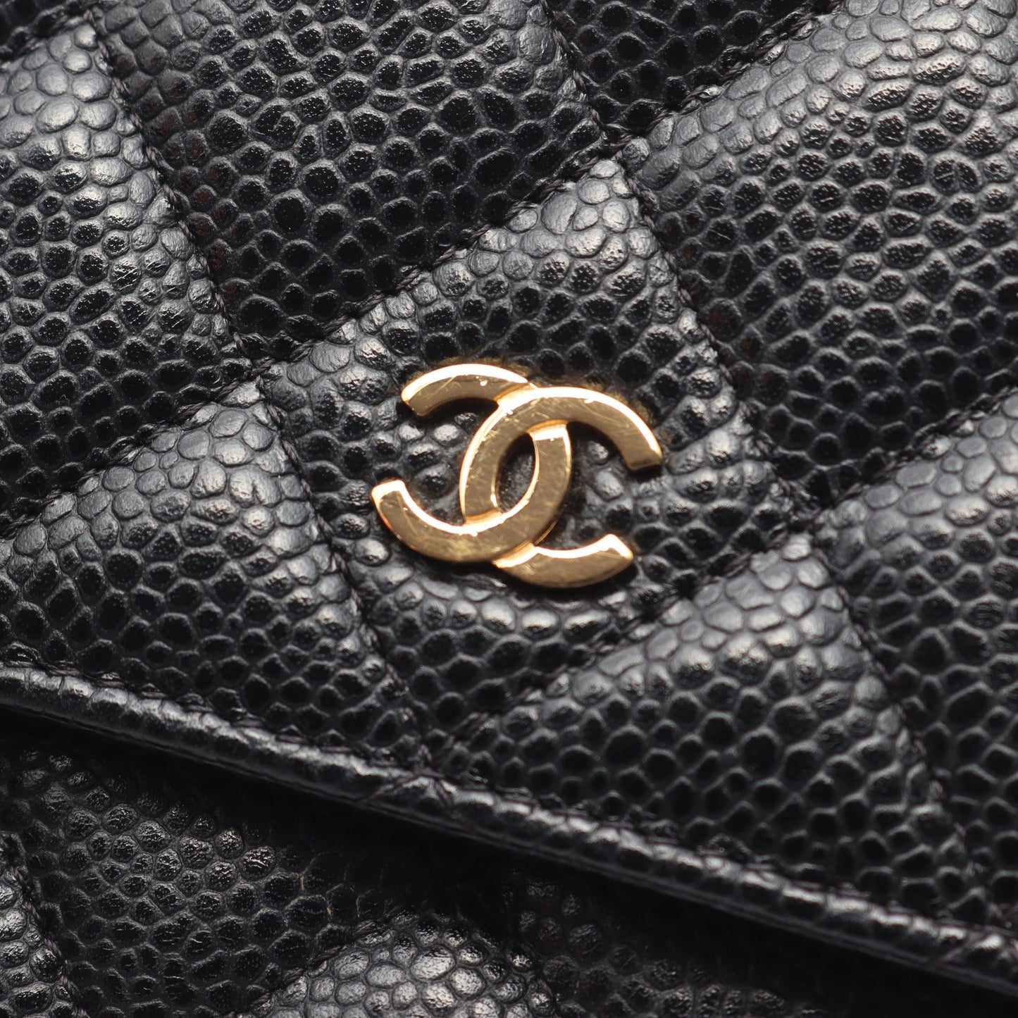 マトラッセ チェーンウォレット キャビアスキン ブラック ゴールド金具 シャネル バッグ CHANEL