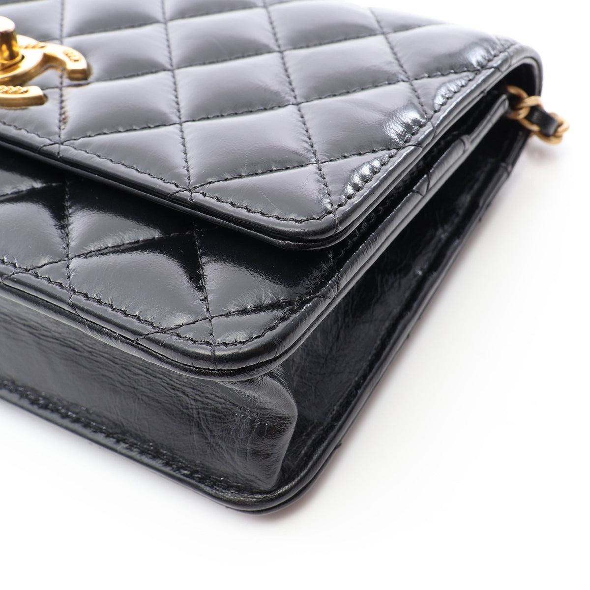 マトラッセ ショルダーウォレット レザー ブラック ゴールド金具 シャネル バッグ CHANEL