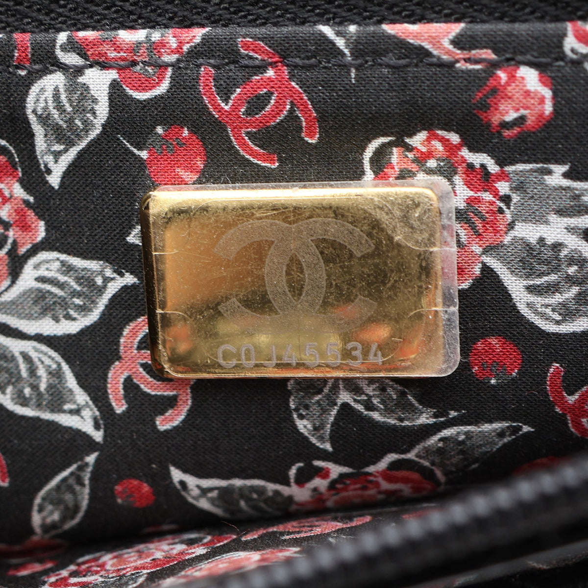 マトラッセ ショルダーウォレット レザー ブラック ゴールド金具 シャネル バッグ CHANEL