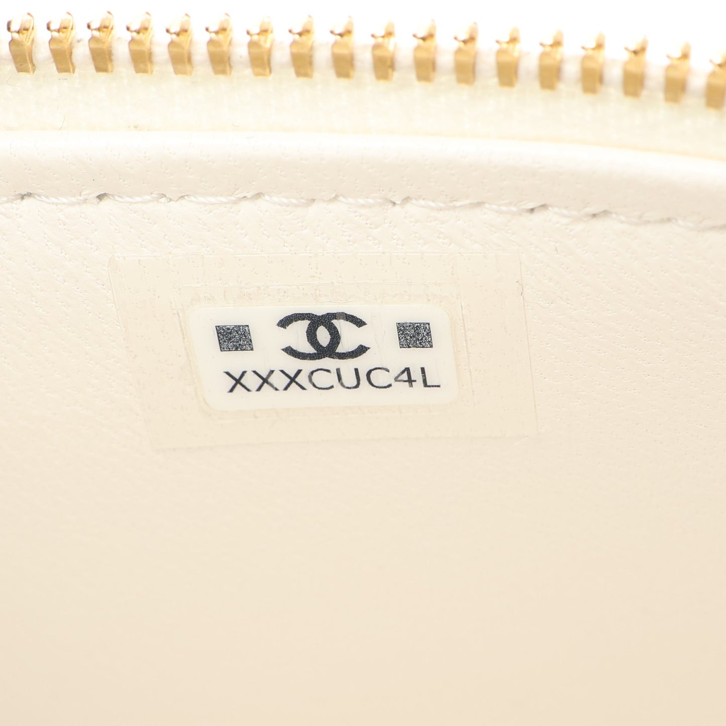 マトラッセ バニティバッグ 2WAY チェーンショルダーバッグ レザー ホワイト ゴールド金具 シャネル バッグ CHANEL