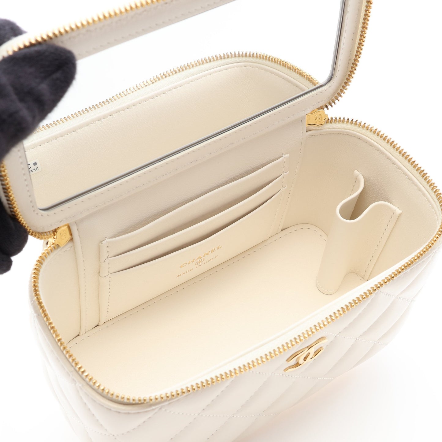 マトラッセ バニティバッグ 2WAY チェーンショルダーバッグ レザー ホワイト ゴールド金具 シャネル バッグ CHANEL