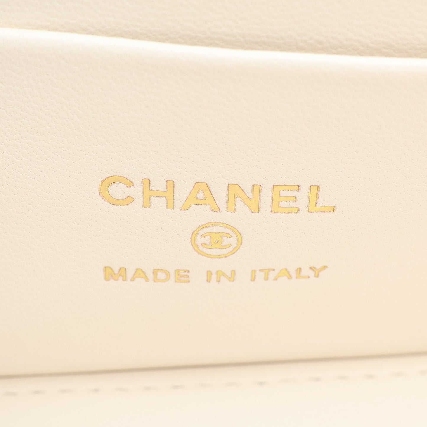 マトラッセ バニティバッグ 2WAY チェーンショルダーバッグ レザー ホワイト ゴールド金具 シャネル バッグ CHANEL