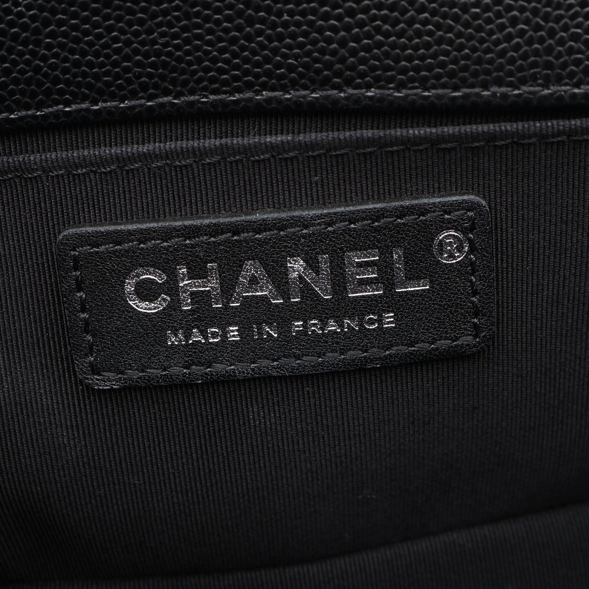 ボーイシャネル スモール チェーンショルダーバッグ キャビアスキン ブラック アンティークシルバー金具 シャネル バッグ CHANEL