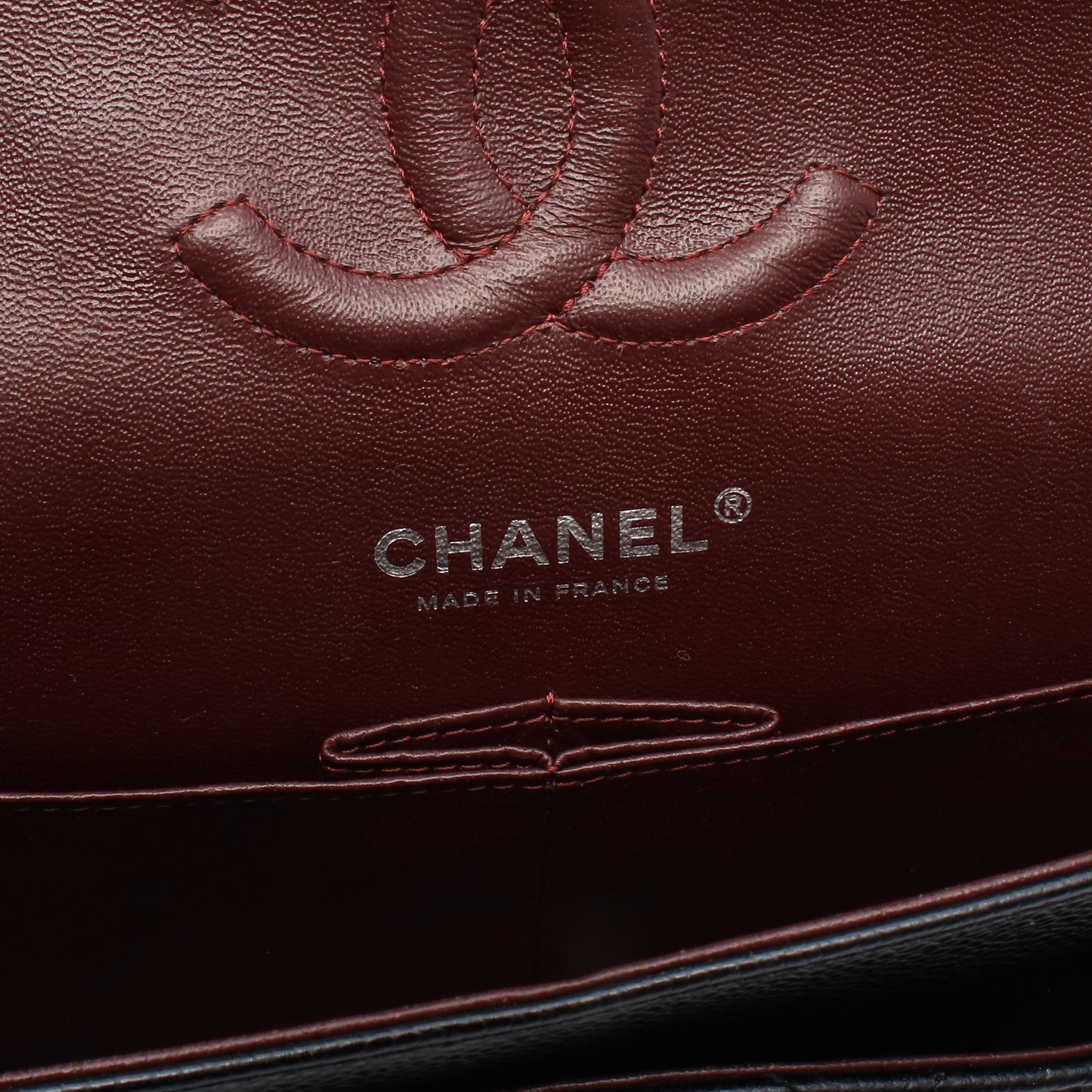 マトラッセ Wフラップ Wチェーンショルダーバッグ キャビアスキン ブラック シルバー金具 シャネル バッグ CHANEL
