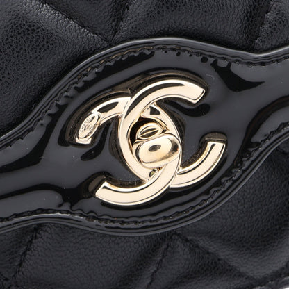 マトラッセ チェーンウォレット ラムスキン エナメルレザー ブラック ゴールド金具 シャネル バッグ CHANEL