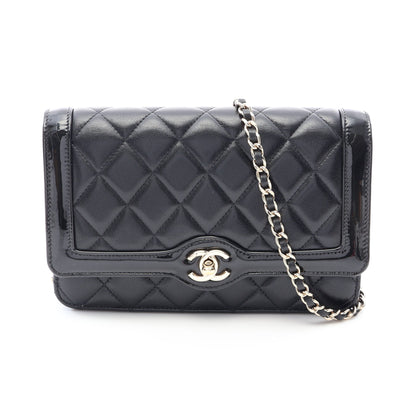 マトラッセ チェーンウォレット ラムスキン エナメルレザー ブラック ゴールド金具 シャネル バッグ CHANEL