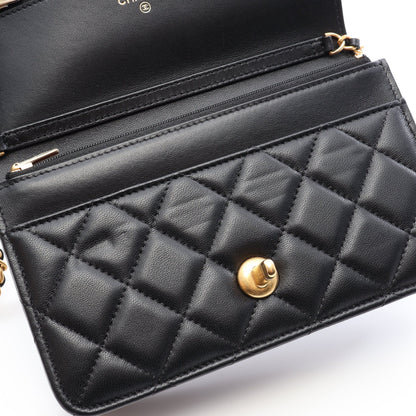 マトラッセ ハートロック チェーンウォレット ラムスキン ブラック ゴールド金具 シャネル バッグ CHANEL