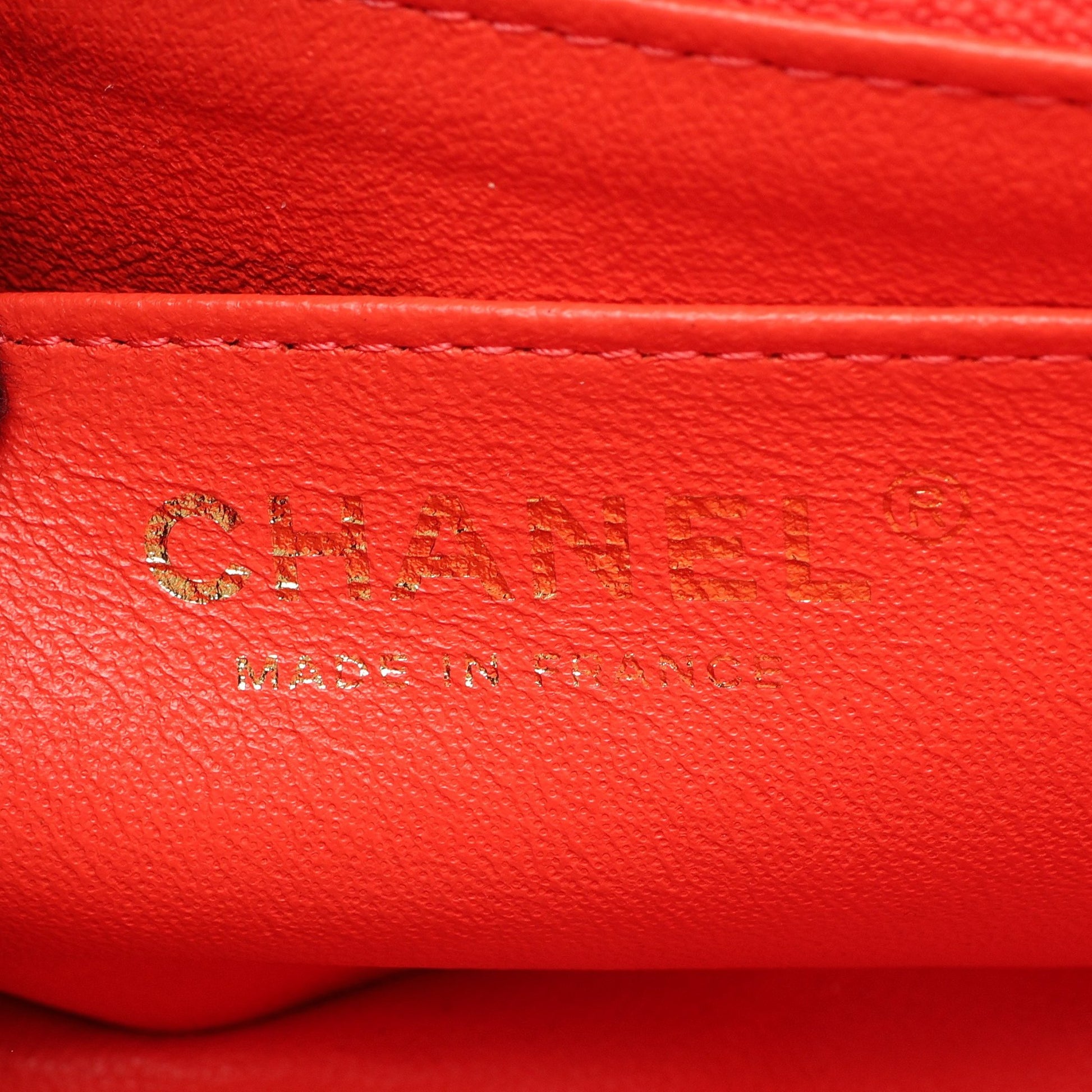 ミニマトラッセ20 チェーンショルダーバッグ ラムスキン オレンジレッド ゴールド金具 シャネル バッグ CHANEL