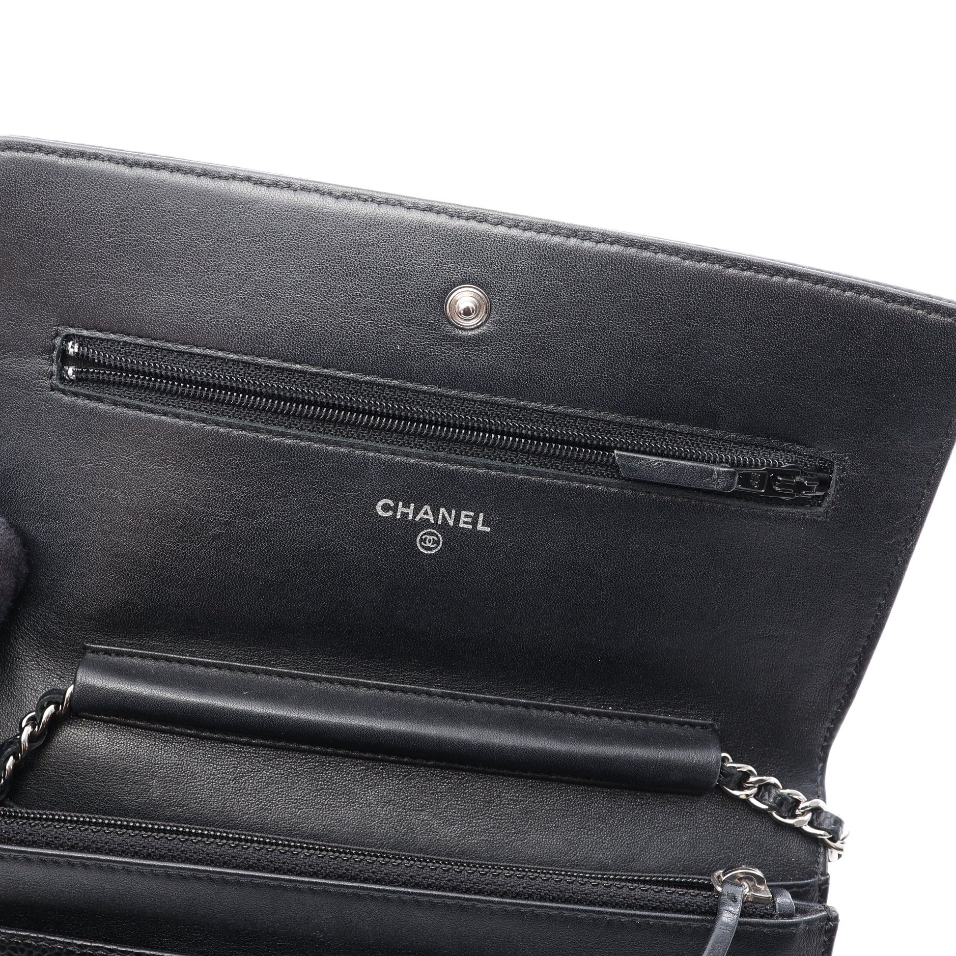 ココマーク チェーンウォレット キャビアスキン ブラック シルバー金具 シャネル バッグ CHANEL